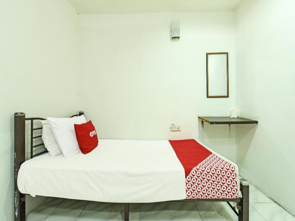 Oyo 90643 Gks Hotel Seremban Extérieur photo