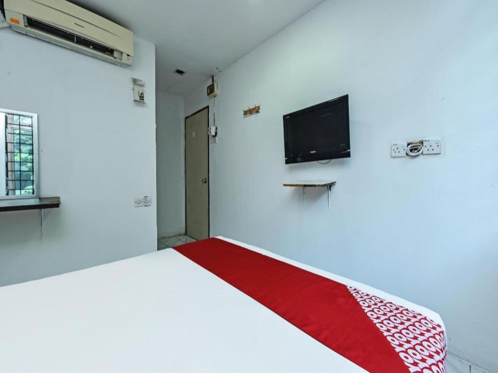 Oyo 90643 Gks Hotel Seremban Extérieur photo