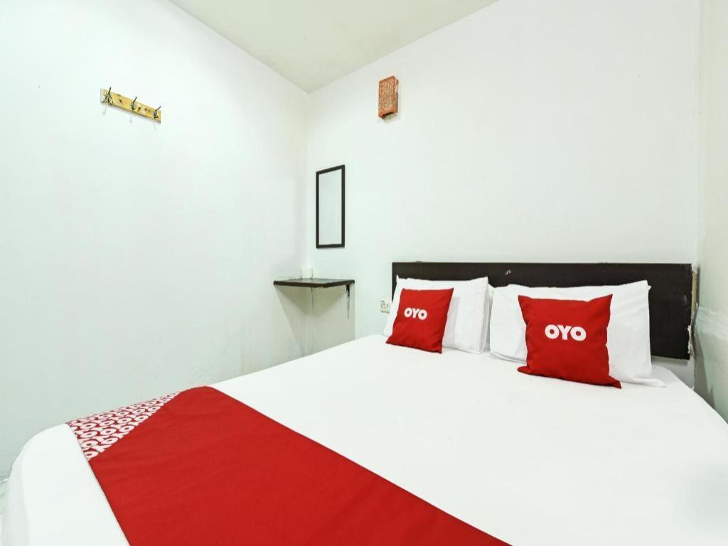 Oyo 90643 Gks Hotel Seremban Extérieur photo