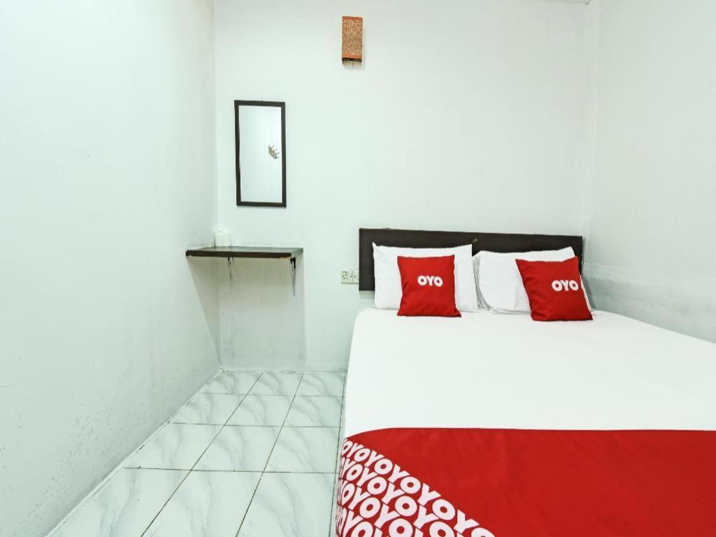 Oyo 90643 Gks Hotel Seremban Extérieur photo