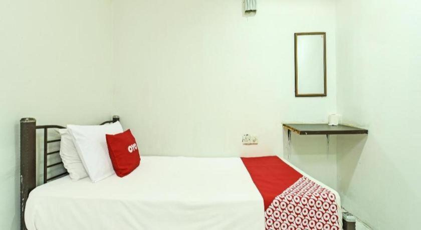 Oyo 90643 Gks Hotel Seremban Extérieur photo