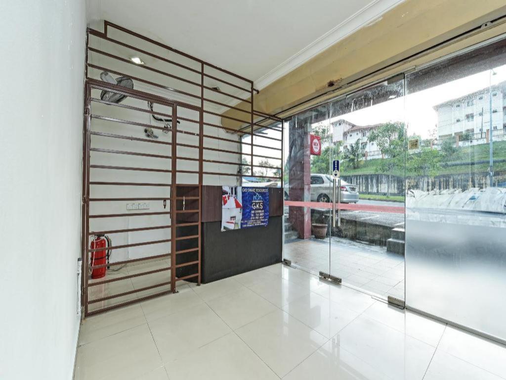 Oyo 90643 Gks Hotel Seremban Extérieur photo